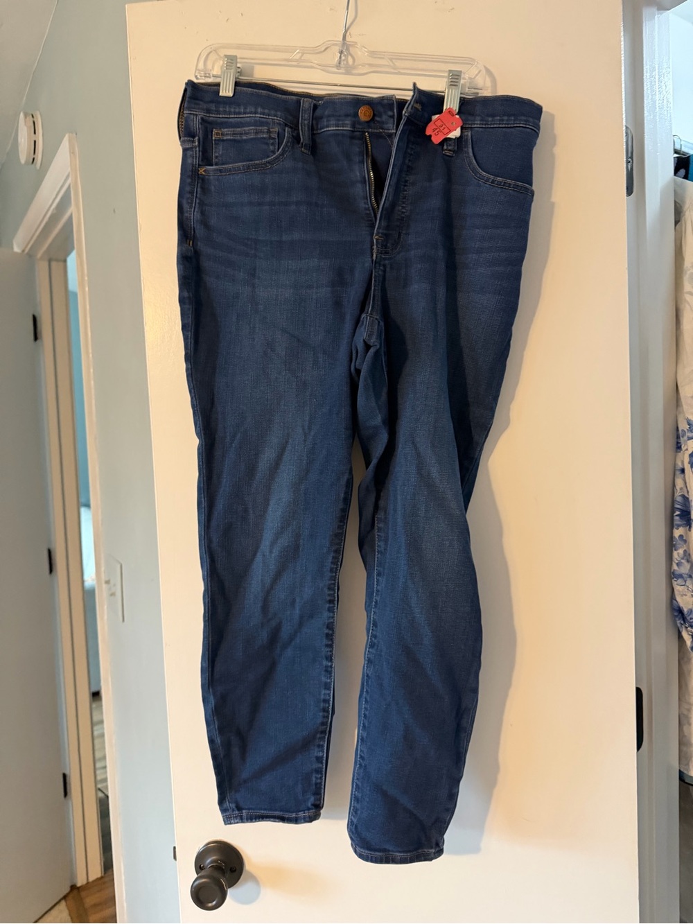 Madewell Petite RoadTripper Blue Jeans